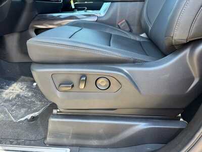 2026 Chevrolet 3500 Crew Cab, $81385.0. Photo 5