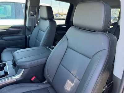 2026 Chevrolet 3500 Crew Cab, $81385.0. Photo 6