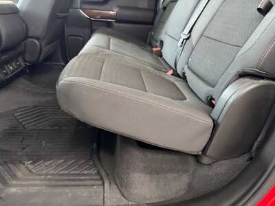 2021 Chevrolet 1500 Crew Cab, $33249. Photo 10