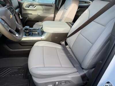 2026 Chevrolet 1500 Crew Cab, $66450.0. Photo 5