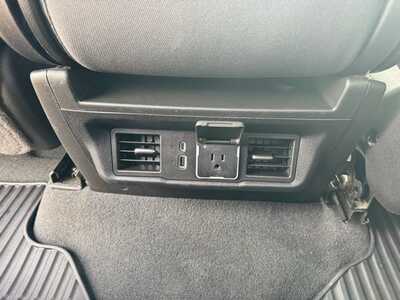 2025 Chevrolet 1500 Crew Cab, $40999. Photo 7