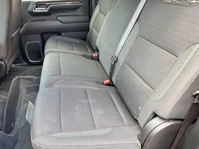 2024 Chevrolet 1500 Crew Cab, $41999. Photo 6