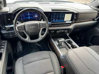 2024 Chevrolet 1500 Crew Cab, $41999. Photo 9