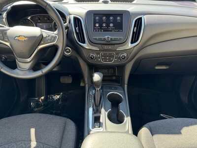 2023 Chevrolet Equinox, $17295. Photo 2