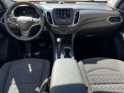 2023 Chevrolet Equinox, $17295. Photo 9