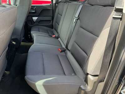 2018 Chevrolet 1500 Ext Cab, $24499. Photo 6