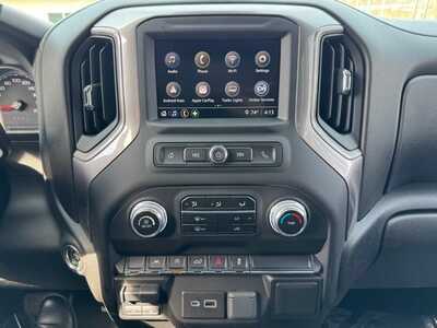 2023 GMC 1500 Crew Cab, $32499. Photo 9