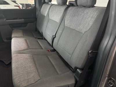 2021 Ford F150 Crew Cab, $31999. Photo 6