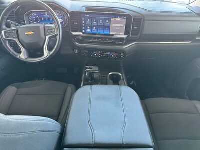 2023 Chevrolet 1500 Crew Cab, $39595. Photo 9