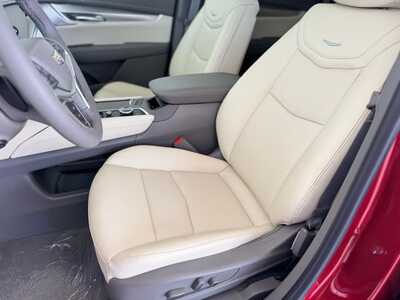 2026 Cadillac XT5, $62415.0. Photo 5
