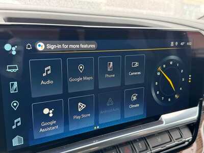 2025 Chevrolet 1500 Crew Cab, $42195. Photo 3