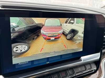 2025 Chevrolet 1500 Crew Cab, $42195. Photo 4