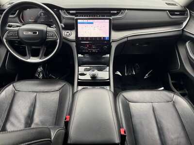2022 Jeep Grand Cherokee L, $26295. Photo 10