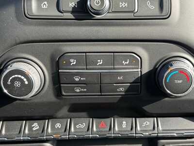 2022 Chevrolet 1500 Crew Cab, $31895. Photo 11