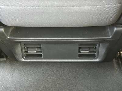 2022 Chevrolet 1500 Crew Cab, $31895. Photo 7