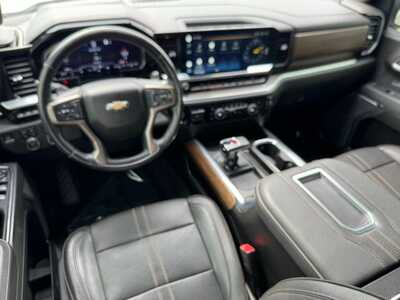 2022 Chevrolet 1500 Crew Cab, $41795. Photo 8