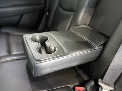 2017 Cadillac XT5, $19995. Photo 8