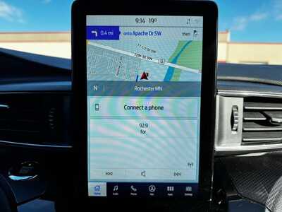 2021 Ford Explorer, $28690. Photo 3