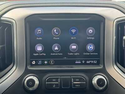 2021 GMC 1500 Crew Cab, $29895. Photo 11