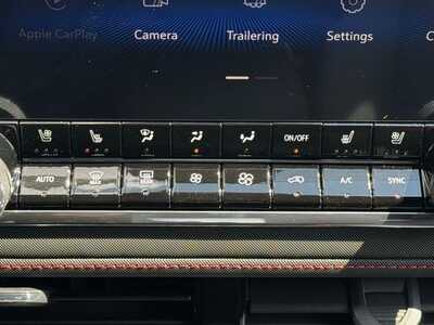 2026 Chevrolet Colorado Crew Cab, $45490.0. Photo 11