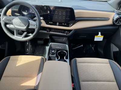 2026 Chevrolet Equinox, $36940.0. Photo 9