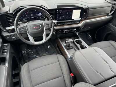 2023 GMC 1500 Crew Cab, $41999. Photo 8