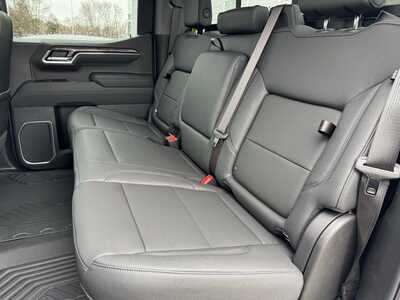 2026 Chevrolet 1500 Crew Cab, $65707.0. Photo 7