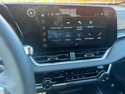 2026 Chevrolet Equinox, $32090.0. Photo 2