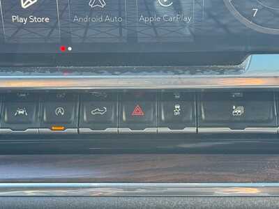 2023 GMC 1500 Crew Cab, $40395. Photo 11