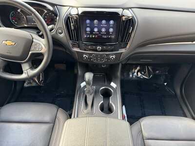 2023 Chevrolet Traverse, $33895. Photo 2