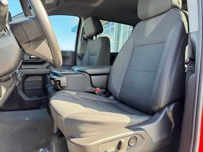 2024 GMC 1500 Crew Cab, $36690. Photo 5