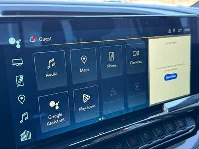 2022 Chevrolet 1500 Crew Cab, $47299. Photo 3