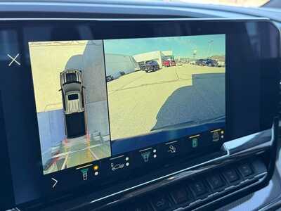 2022 Chevrolet 1500 Crew Cab, $47299. Photo 4