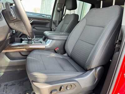2022 GMC 1500 Crew Cab, $43695. Photo 5