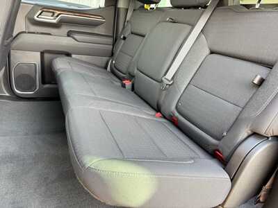 2022 GMC 1500 Crew Cab, $43695. Photo 6