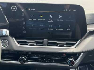 2026 Chevrolet Equinox, $32740. Photo 10