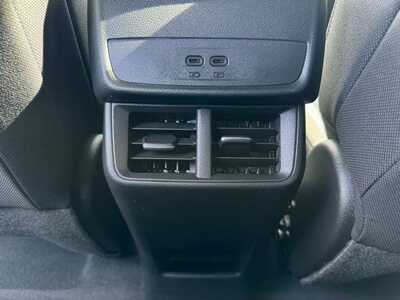 2026 Chevrolet Equinox, $32740. Photo 7