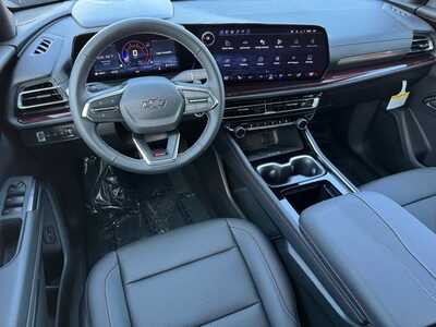 2026 Chevrolet Traverse, $52470.0. Photo 10