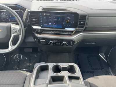 2025 Chevrolet 2500 Crew Cab, $57695. Photo 2