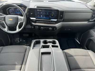 2025 Chevrolet 2500 Crew Cab, $57695. Photo 9