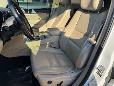 2021 Jeep Grand Cherokee, $23999. Photo 5