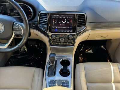 2021 Jeep Grand Cherokee, $23999. Photo 9