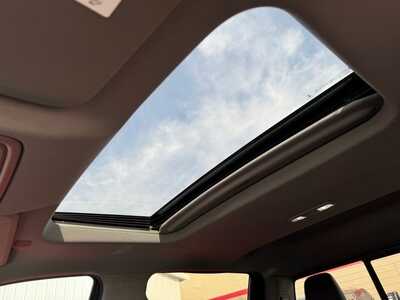 2019 Chevrolet 1500 Crew Cab, $27699. Photo 6