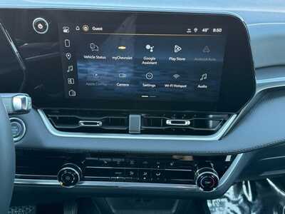 2026 Chevrolet Equinox, $31740. Photo 10