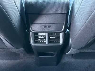2026 Chevrolet Equinox, $31740. Photo 7