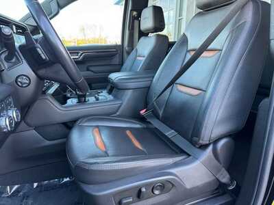 2023 GMC 1500 Crew Cab, $44495. Photo 5