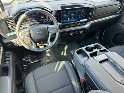 2024 Chevrolet 1500 Crew Cab, $44995. Photo 8