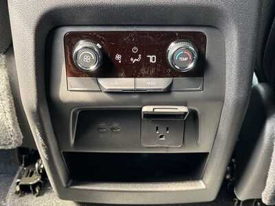 2026 Chevrolet Traverse, $45165.0. Photo 7
