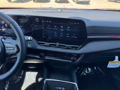 2026 Chevrolet Equinox, $36440.0. Photo 2