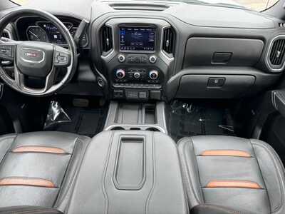 2021 GMC 1500 Crew Cab, $37499. Photo 10